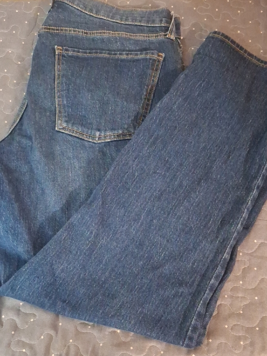 Old Navy Denim - Old Navy Mid Rise WOW Boyfriend Jeans size 12